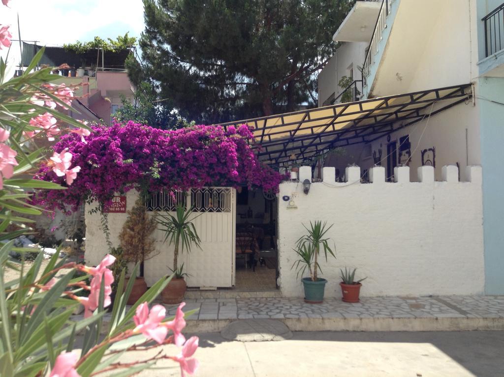 Nur Pension Selcuk Exterior photo